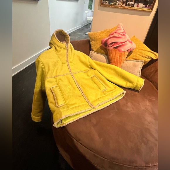 Supreme Faux Shearling Hooded Jacket - SS23 - Picture 2 of 3